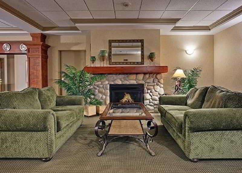 Comfort Inn & Suites Salmon Arm Exteriér fotografie
