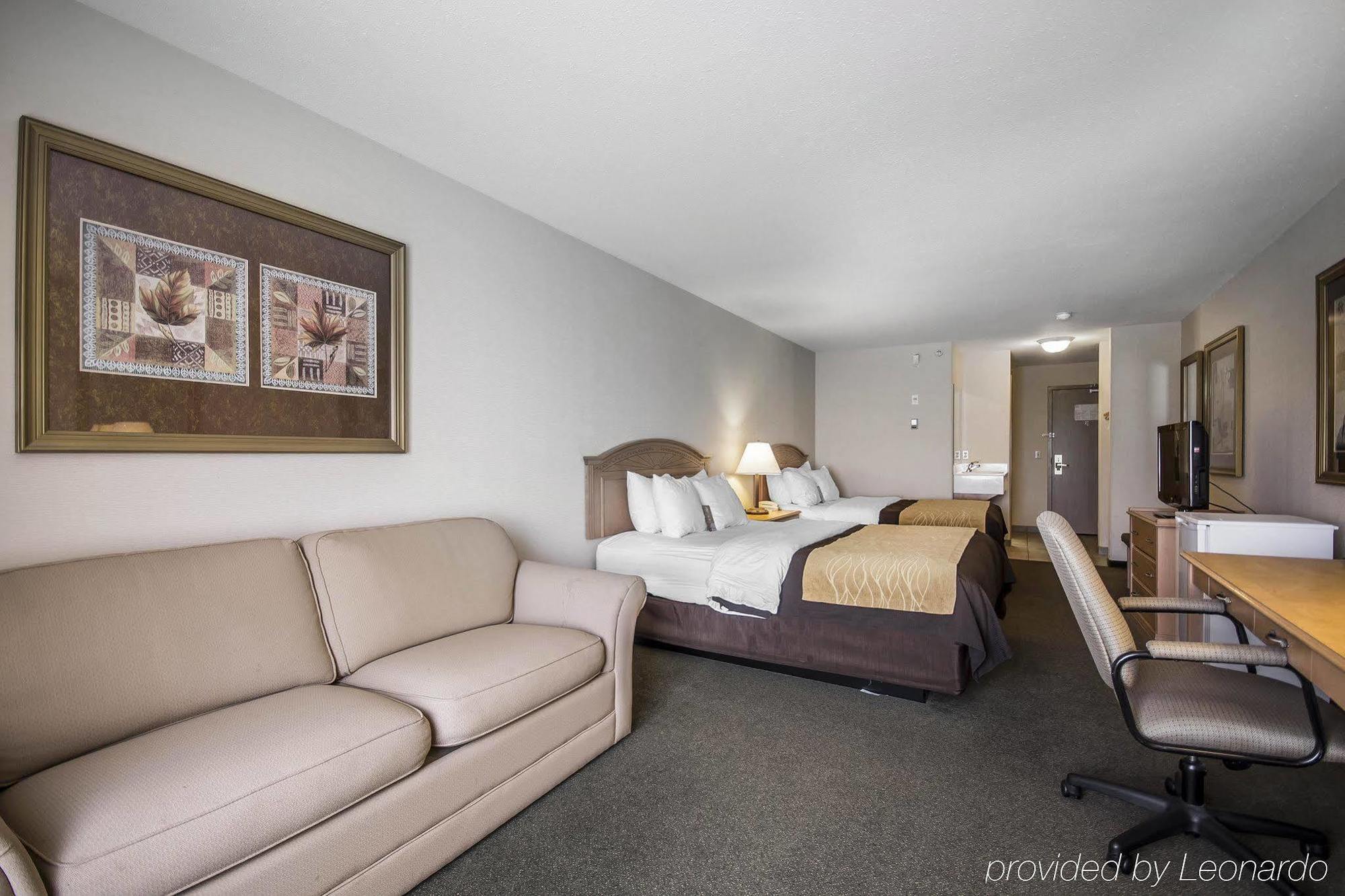 Comfort Inn & Suites Salmon Arm Exteriér fotografie
